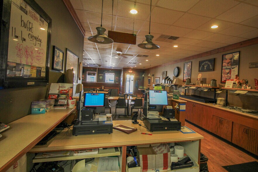 More Photos Of 211 N Main St, Pocahontas Restaurant For Sale