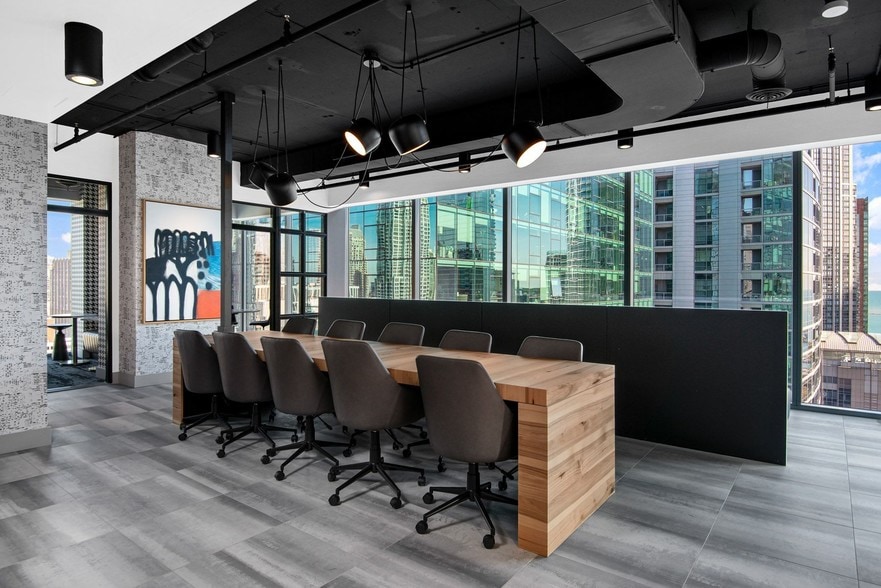 More Photos Of 200 E Illinois St, Chicago Apartments For Sale