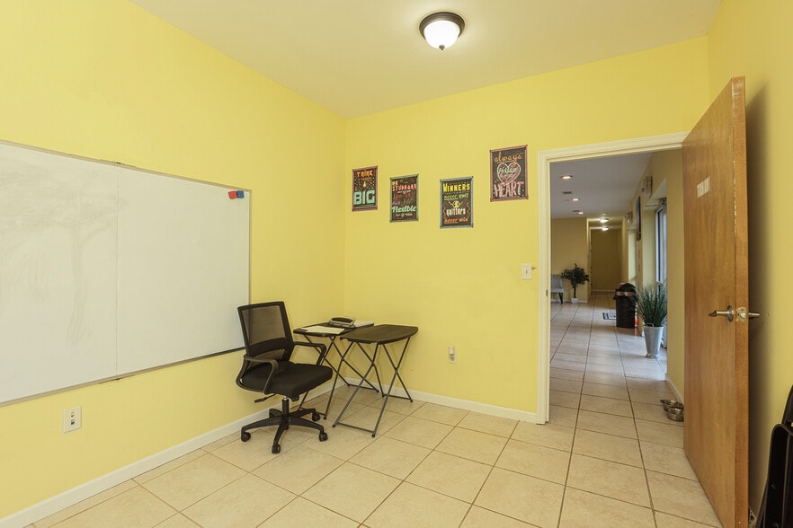 More Photos Of 8311 Two Notch Rd, Columbia Office For Sale