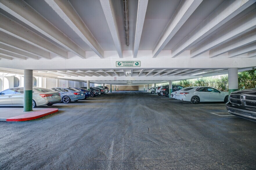 More Photos Of 444 W Osborn Rd, Phoenix Office For Sale