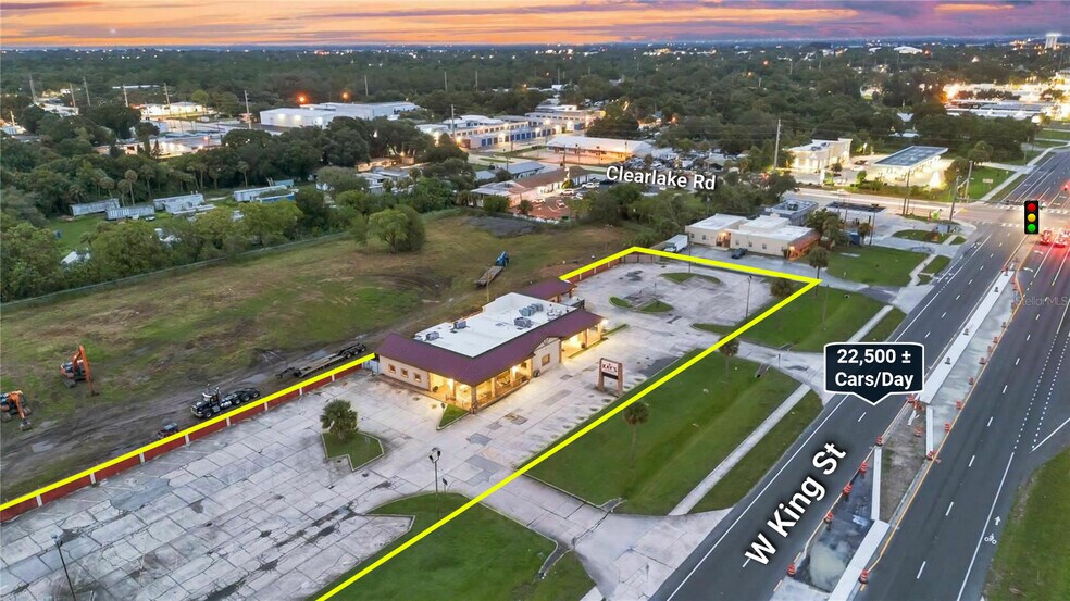 More Photos Of 1552 W King St, Cocoa Restaurant For Sale