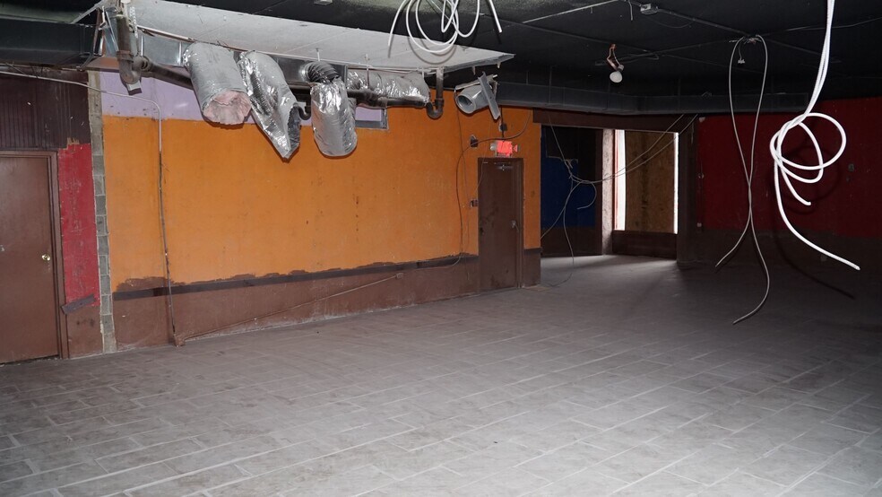 More Photos Of 4498 A Washington Rd, East Point Freestanding For Sale