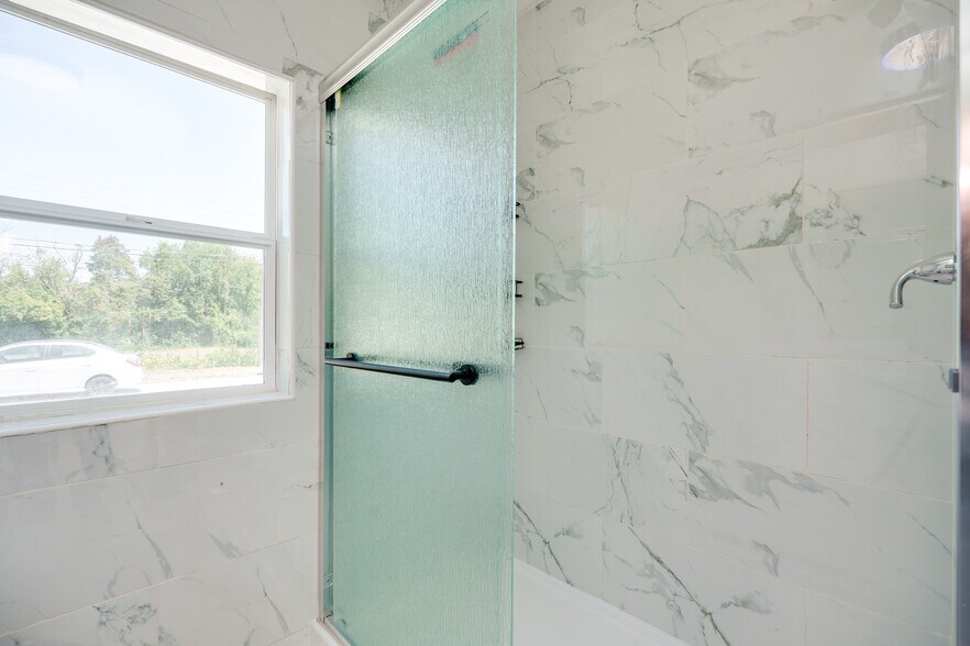 More Photos Of 3801 Salem Ave, Dayton Office For Sale