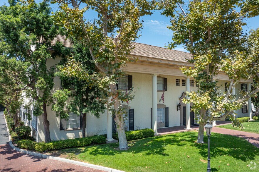 Primary Photo Of 250 N Golden Circle Dr, Santa Ana Office For Lease