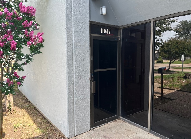 More Photos Of 2429-2458 Walnut Ridge St, Dallas Light Manufacturing For Lease