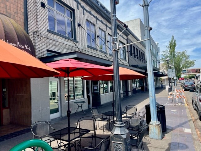 More Photos Of 249 Liberty St NE, Salem Storefront For Lease