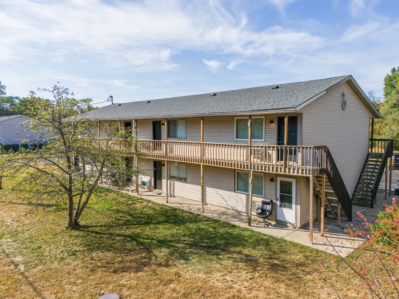 More Photos Of 2975 Wilbraham Rd, Middletown Apartments For Sale