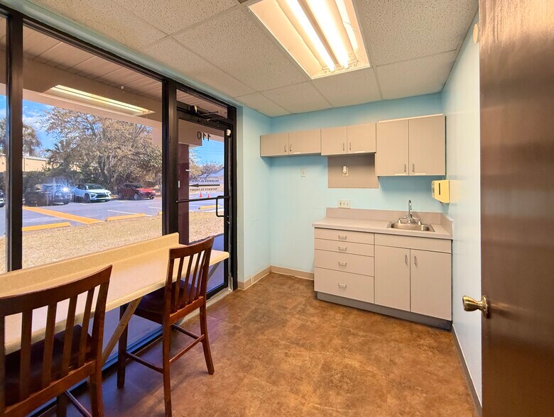 More Photos Of 4545 Pleasant Hill Rd, Kissimmee Medical For Lease
