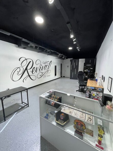 More Photos Of 1356 Cleveland St, Clearwater Freestanding For Sale