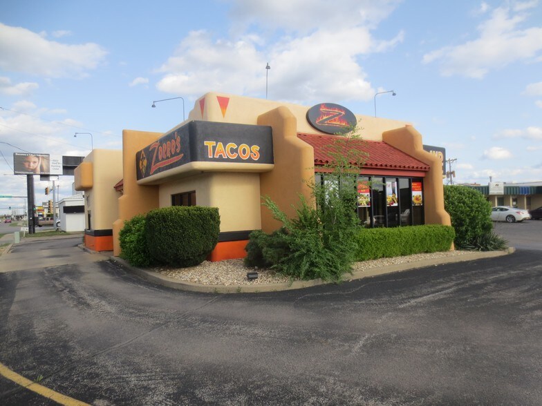 More Photos Of 205 W 7th Ave, Augusta Fast Food For Sale