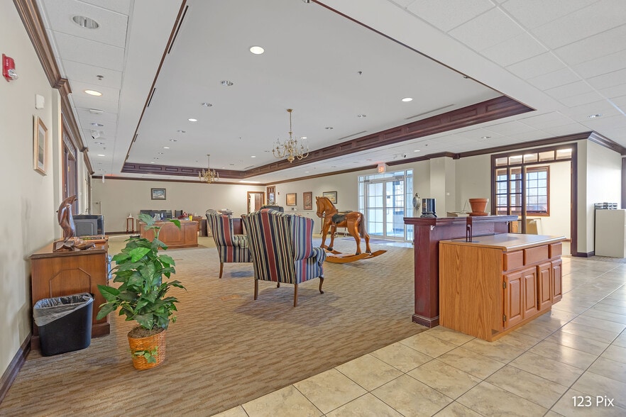 More Photos Of 41412 N Route 83, Antioch Office For Sale