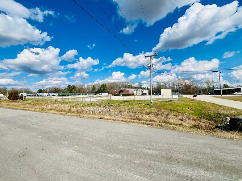 More Photos Of 420 Windance Rd, Baldwyn Light Manufacturing For Sale