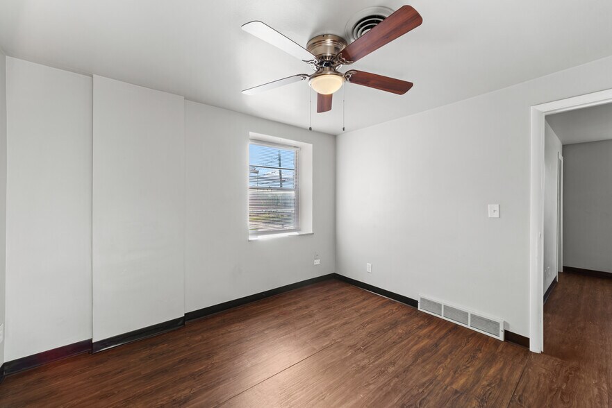 More Photos Of 1105 2nd Ave, Akron Apartments For Sale