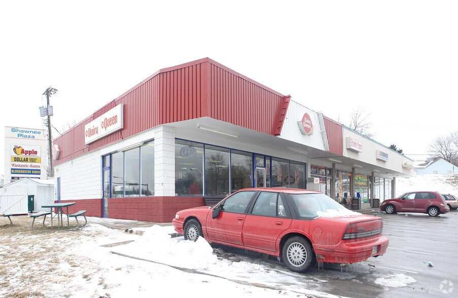 More Photos Of 2737-2821 S 47th St, Kansas City Unknown For Lease