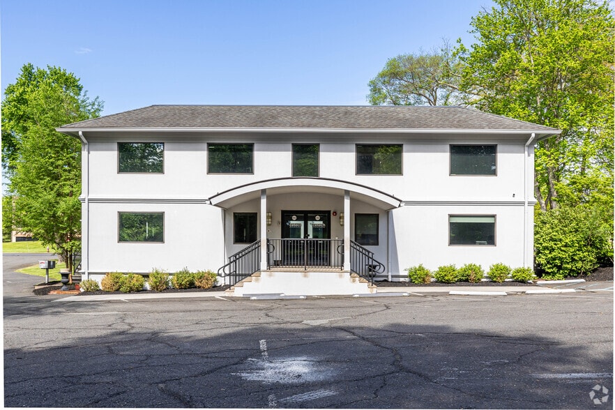 More Photos Of 682 US-202, Bridgewater Office For Sale