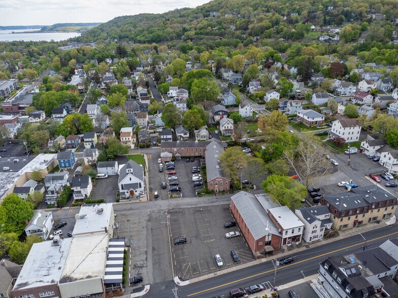 More Photos Of 9-15 Mill St, Nyack Office For Lease