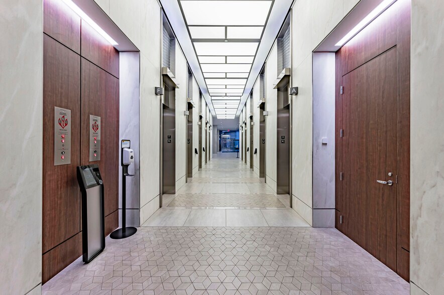 More Photos Of 3340 Peachtree Rd NE, Atlanta Office For Lease