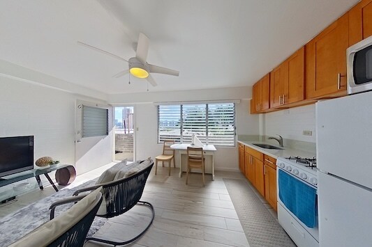 More Photos Of 810-814 Green St, Honolulu Apartments For Sale