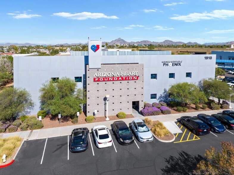 More Photos Of 1910 E Thomas Rd, Phoenix Medical For Lease