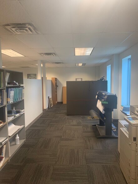 More Photos Of 4525 Rhodes Dr, Windsor Light Distribution For Lease