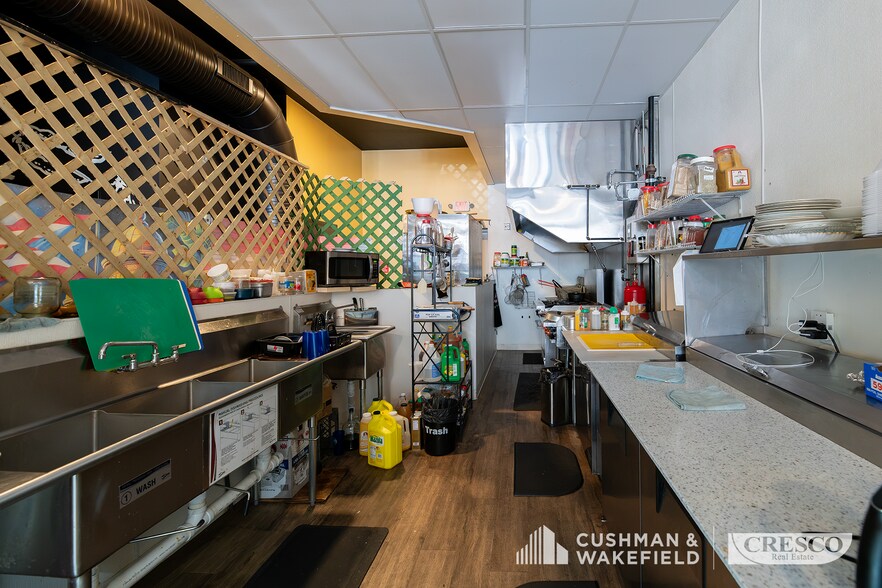 More Photos Of 3182 W 25th St, Cleveland Apartments For Sale