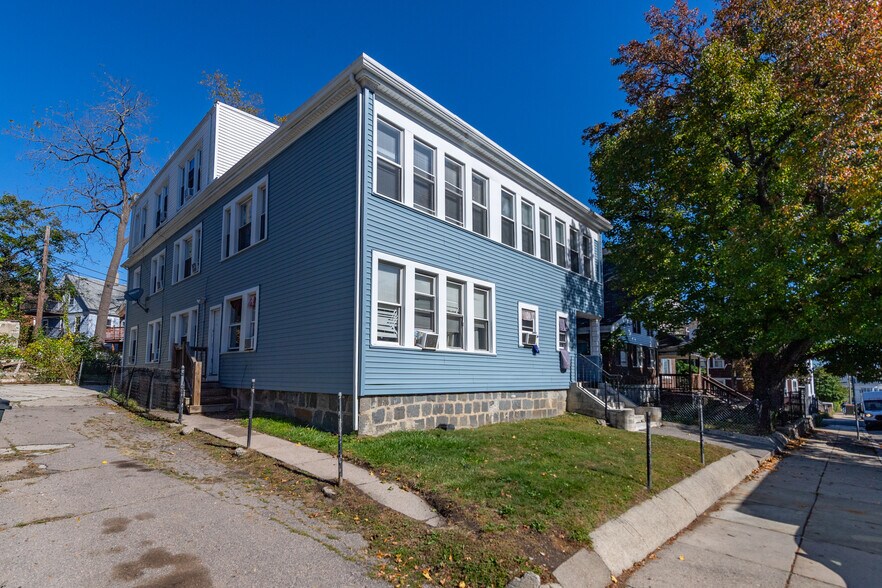 More Photos Of 35 Bradshaw St, Dorchester Apartments For Sale