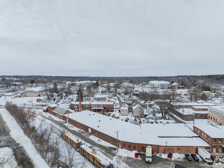 More Photos Of 29 Crown St, Nashua Manufacturing For Lease