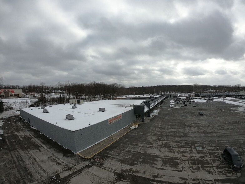 More Photos Of 2656 Ellwood Rd, New Castle General Retail For Sale