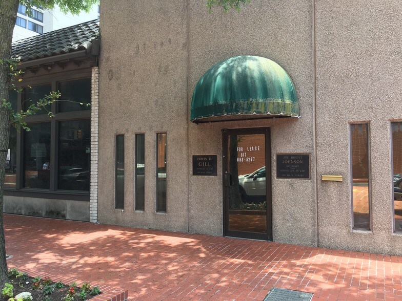More Photos Of 110 Main St, Fort Worth Office For Lease