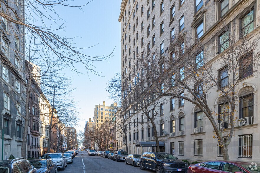 More Photos Of 1115 Fifth Ave, New York Apartments For Sale