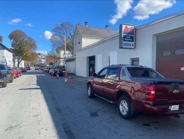 Primary Photo Of 31-33 Lafayette St, Worcester Warehouse For Sale