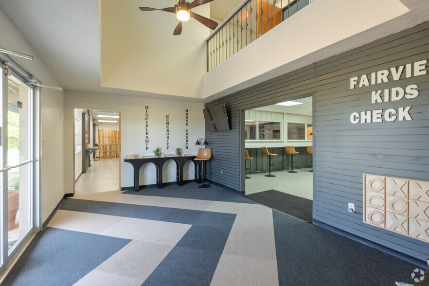 More Photos Of 2502 County Road 4421, Rhome Religious Facility For Lease