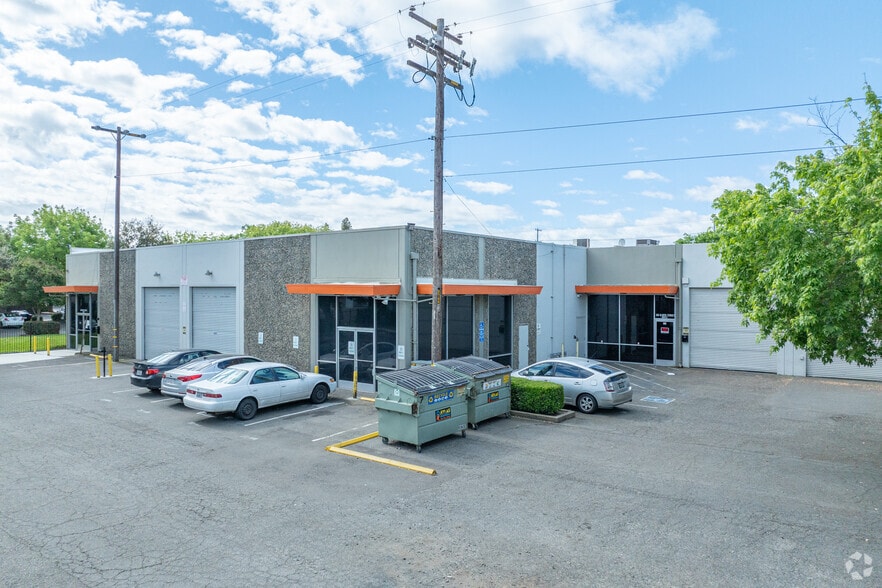 More Photos Of 241 N 10th St, Sacramento Warehouse For Lease