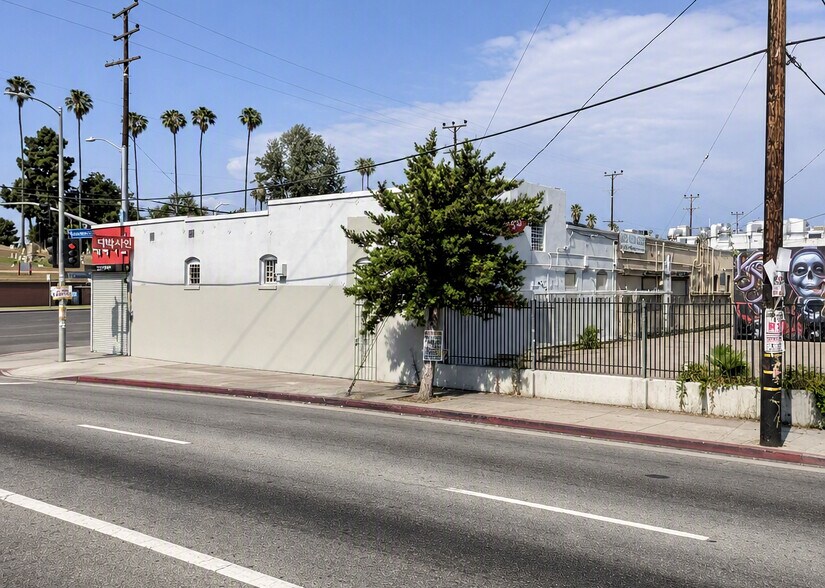 More Photos Of 1882-1890 W Washington Blvd, Los Angeles Storefront Retail Office For Sale