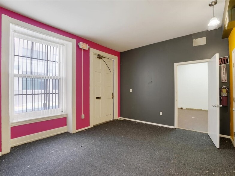 More Photos Of 100 S George St, York Apartments For Sale