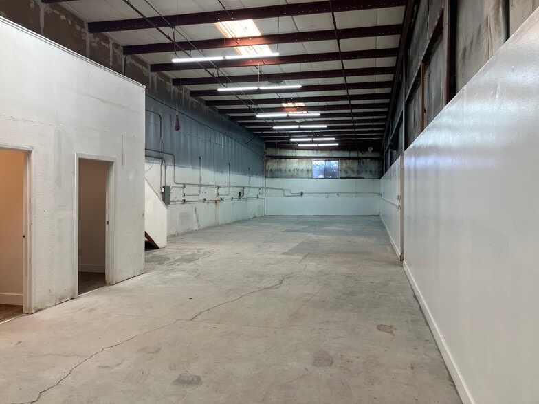 More Photos Of 1201 Pennsylvania Ave, Richmond Warehouse For Lease