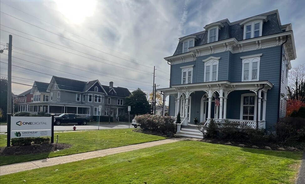 More Photos Of 286 Broad St, Red Bank Office For Sale