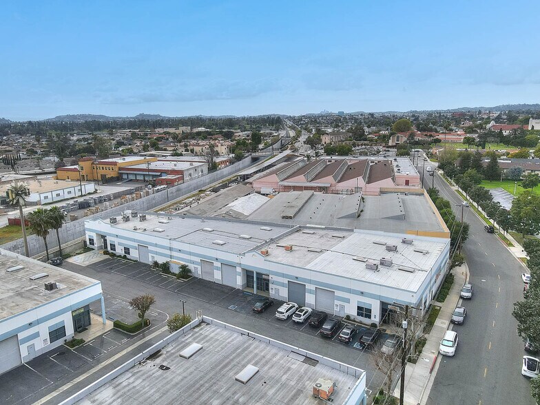 More Photos Of 236 Clary Ave, San Gabriel Warehouse For Lease