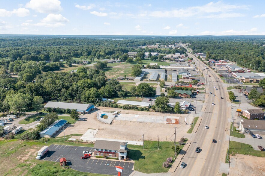 More Photos Of TBD S Main st, Grove Land For Sale