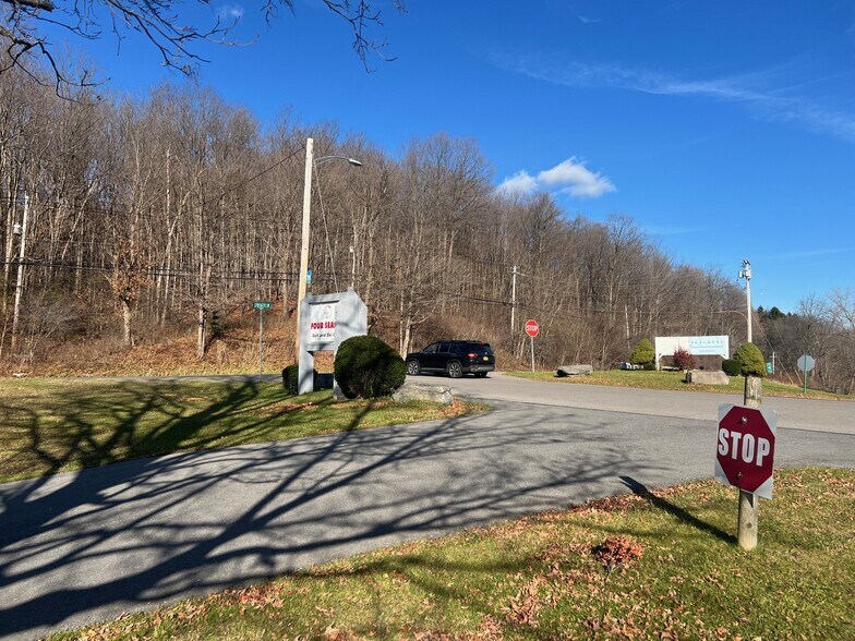 More Photos Of 8012 E Genesee St, Fayetteville Land For Sale