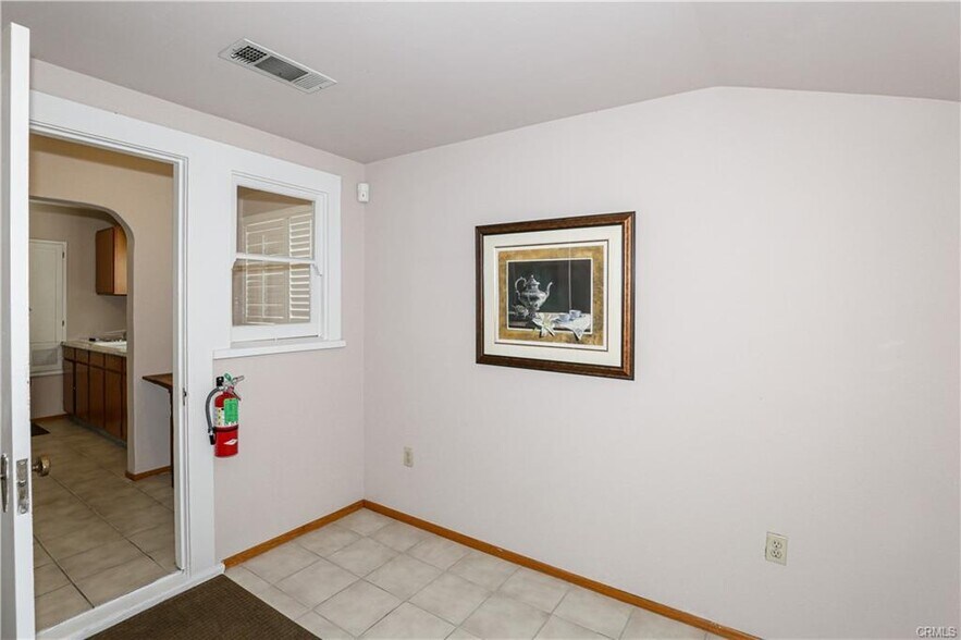 More Photos Of 414 W 21st St, Merced Office Residential For Sale