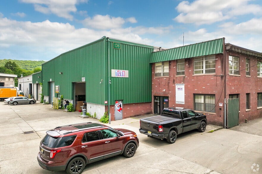 Primary Photo Of 176 Franklin Ave, Rockaway Warehouse For Sale