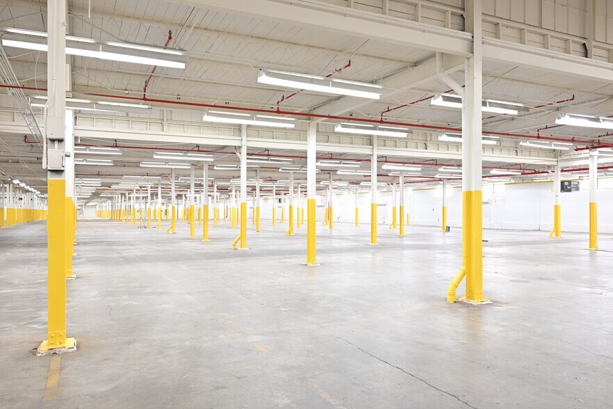 More Photos Of 200 28th St, McKeesport Warehouse For Sale