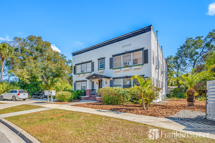 More Photos Of 1705 Apache Trl, Clearwater Multifamily For Sale