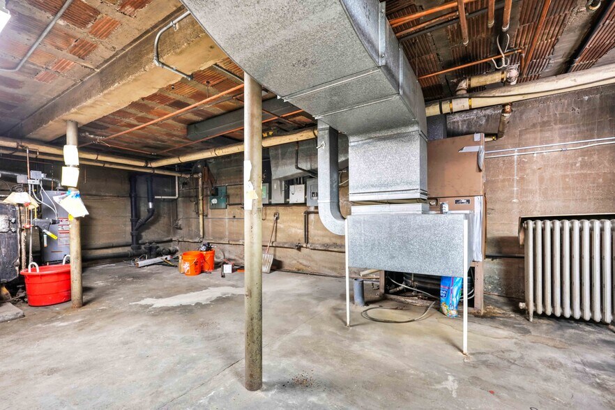 More Photos Of 50 School St, Glen Cove Office Residential For Sale