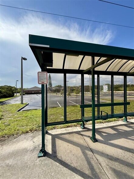 More Photos Of 9912 Little Rd, New Port Richey Medical For Lease
