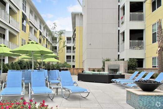 More Photos Of 332 Laskin Rd, Virginia Beach Apartments For Lease