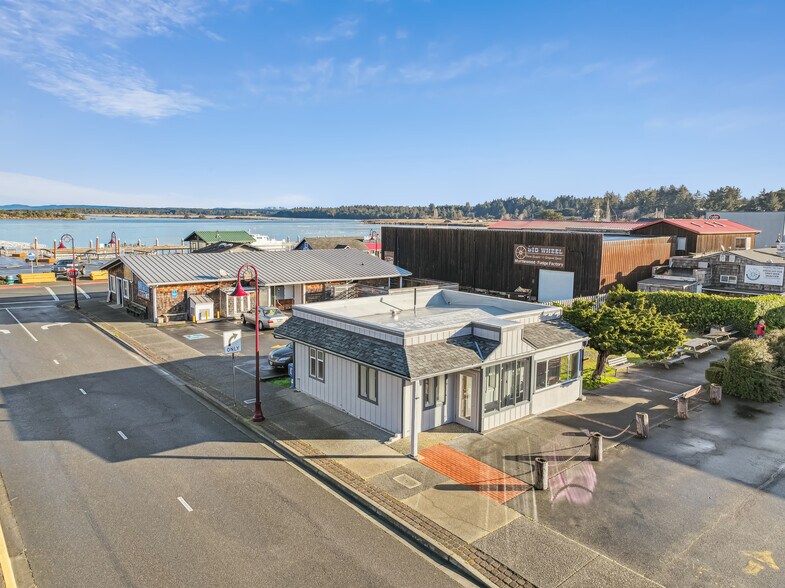 More Photos Of 165 Alabama Ave SE, Bandon Office Residential For Sale