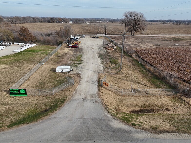 Primary Photo Of 417 6th st, Clay Center Land For Sale