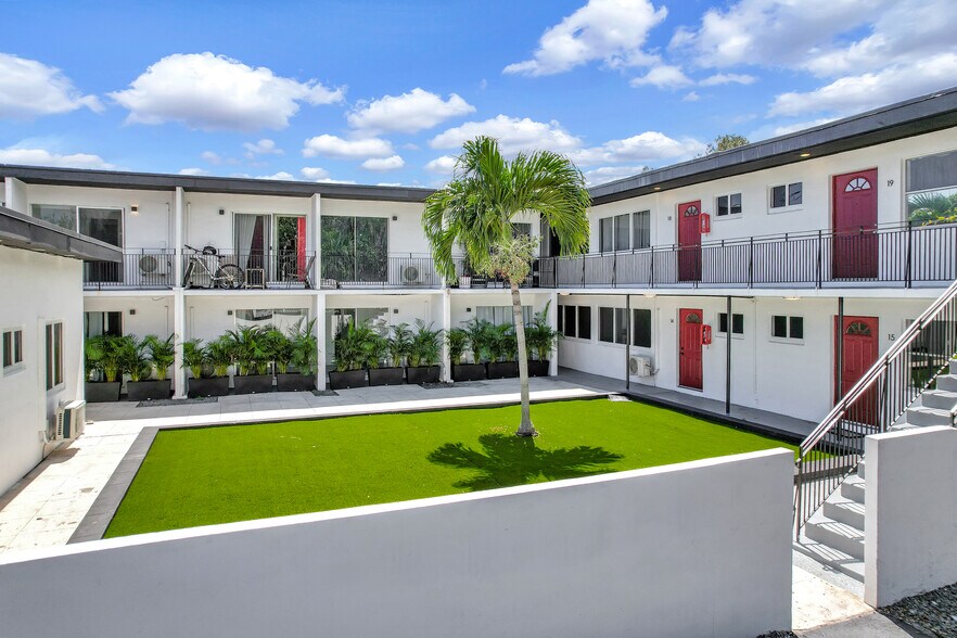 More Photos Of 14280 NE 6th Ave, North Miami Apartments For Sale